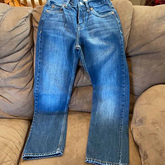 Levi’s - Picture 2 of 5